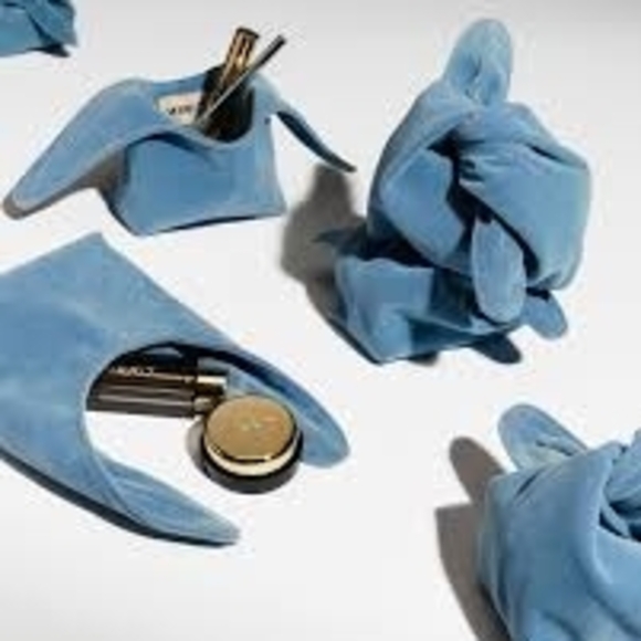 NEW Merit Limited Edition Blue Mini Bag - Picture 2 of 2